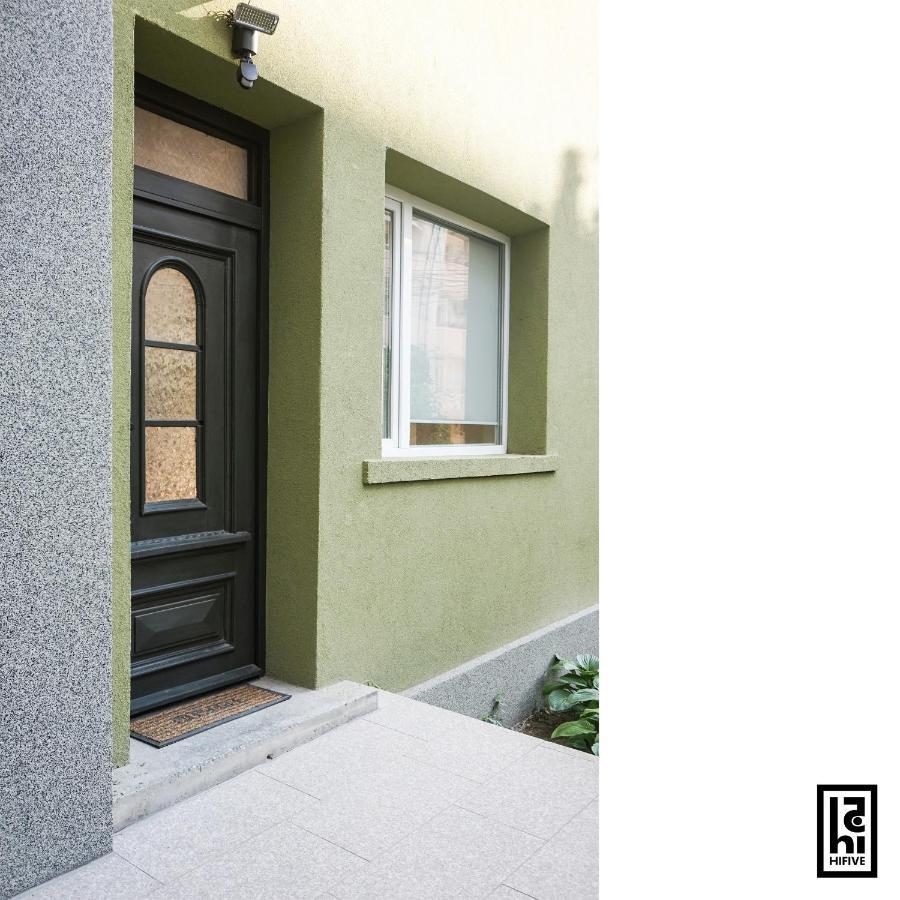Hifive Studio Veliko Tarnovo Luaran gambar